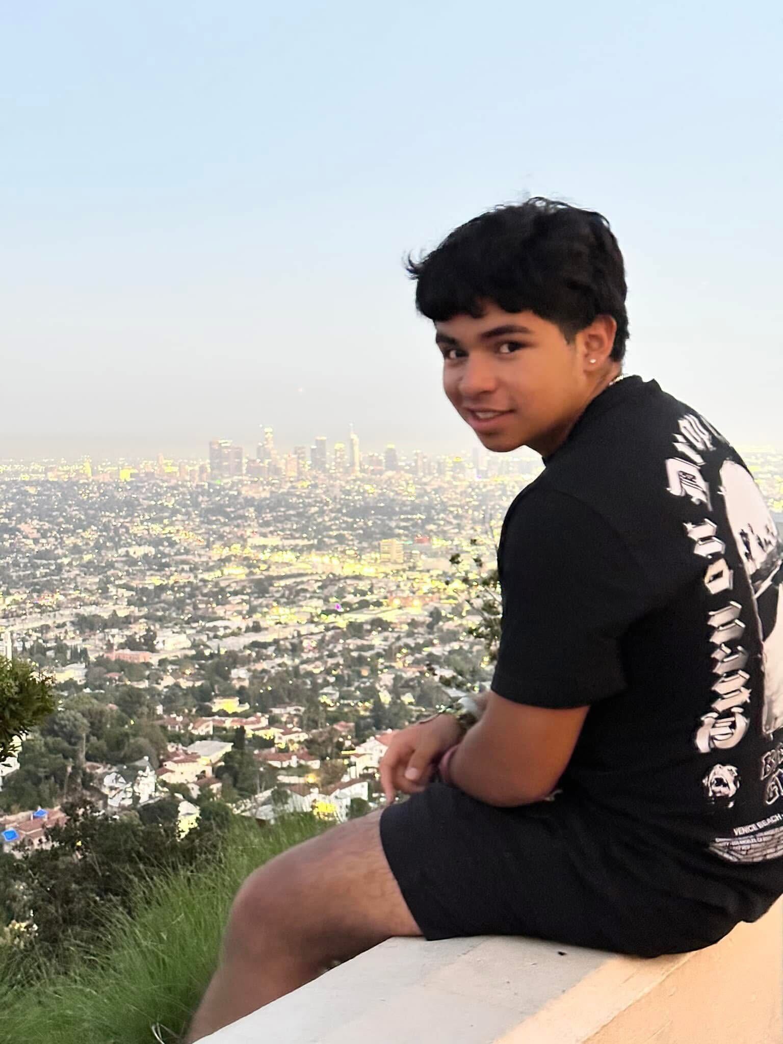 Antonio Lazaro - Community Chair
